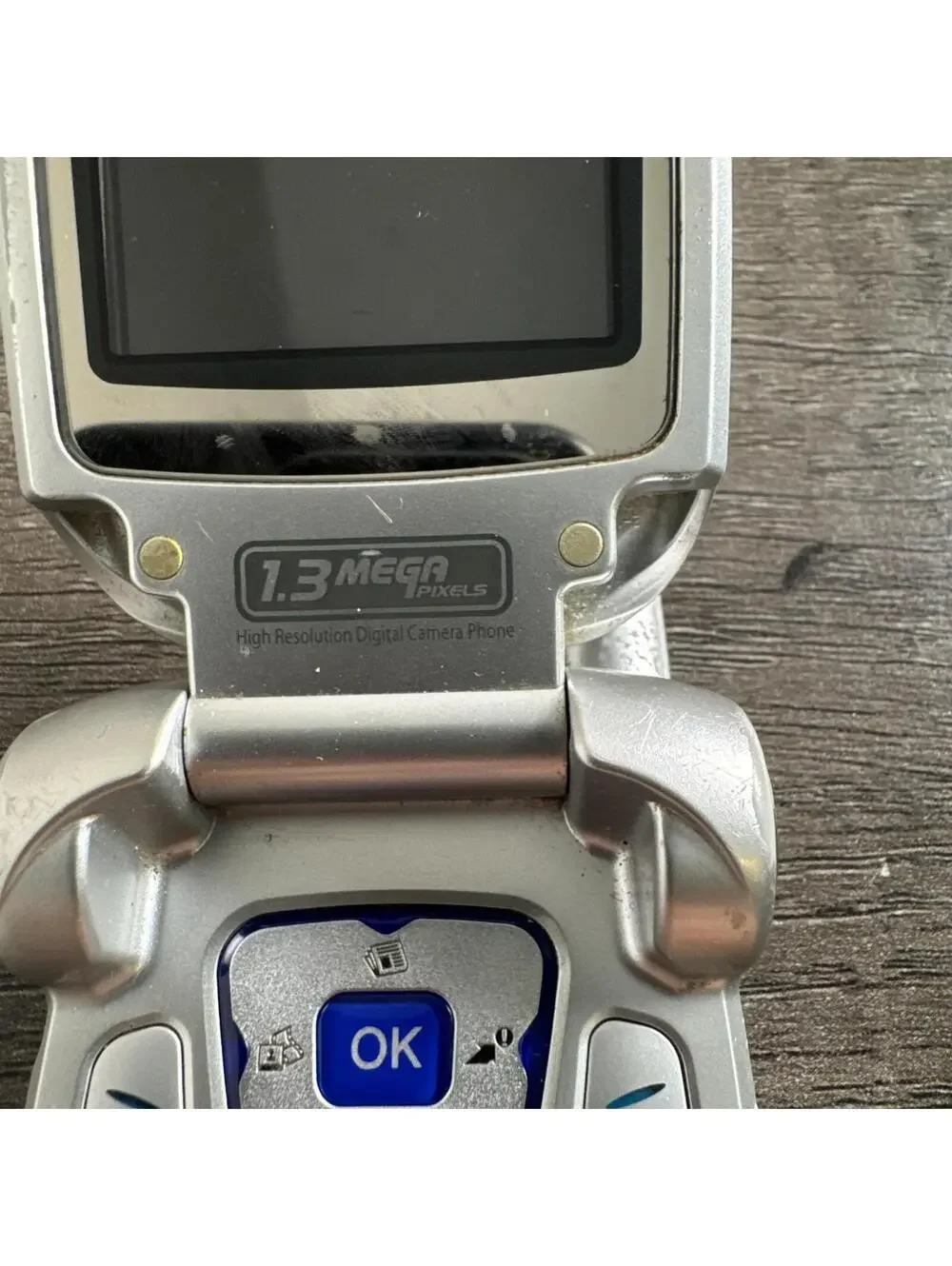 LG VX8100 - Blue and Silver ( Verizon ) Rare Cellular Flip Phone
